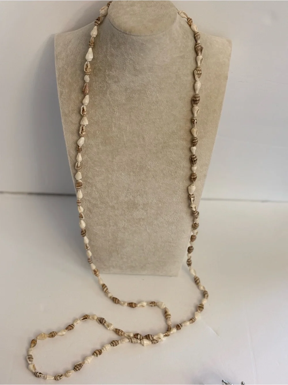 Coastal Jewelry Set Shell Necklaces & Silver Starfish Cuff Bracelet Bundle - Picture 8 of 12